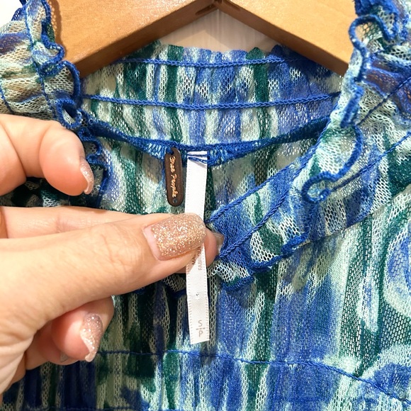 Free People Hello There Sheer Smocked Overlay Top Boho Fairy Festival Size S - Picture 7 of 7